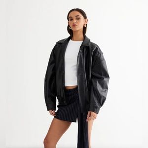 Lioness Kenny Bomber in Jet Black